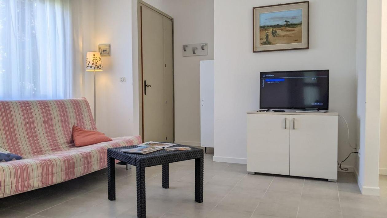 Villa Tre Pini Lignano Sabbiadoro Bagian luar foto